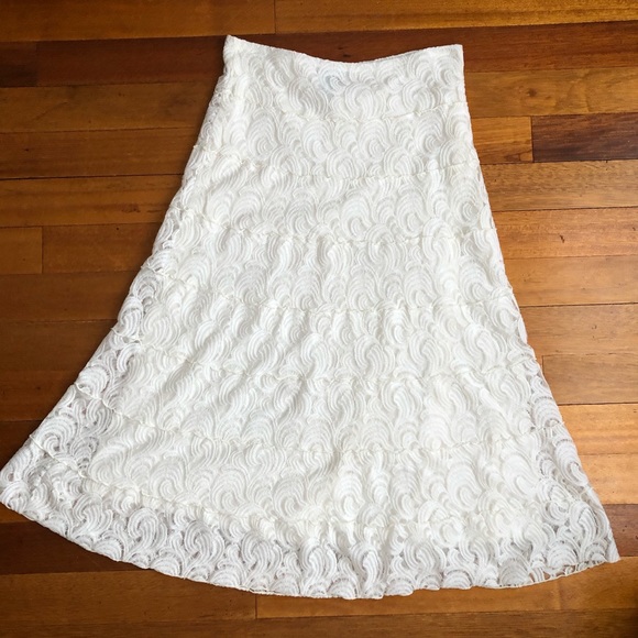 Max Edition Winter White Tiered Lace Maxi Skirt L - Picture 2 of 6